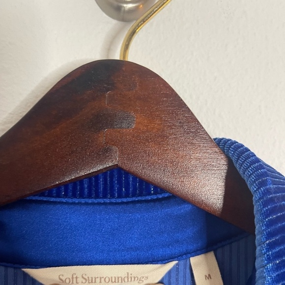 Soft Surroundings Velvet Boyfriend Shirt Size Medium - Picture 2 of 4